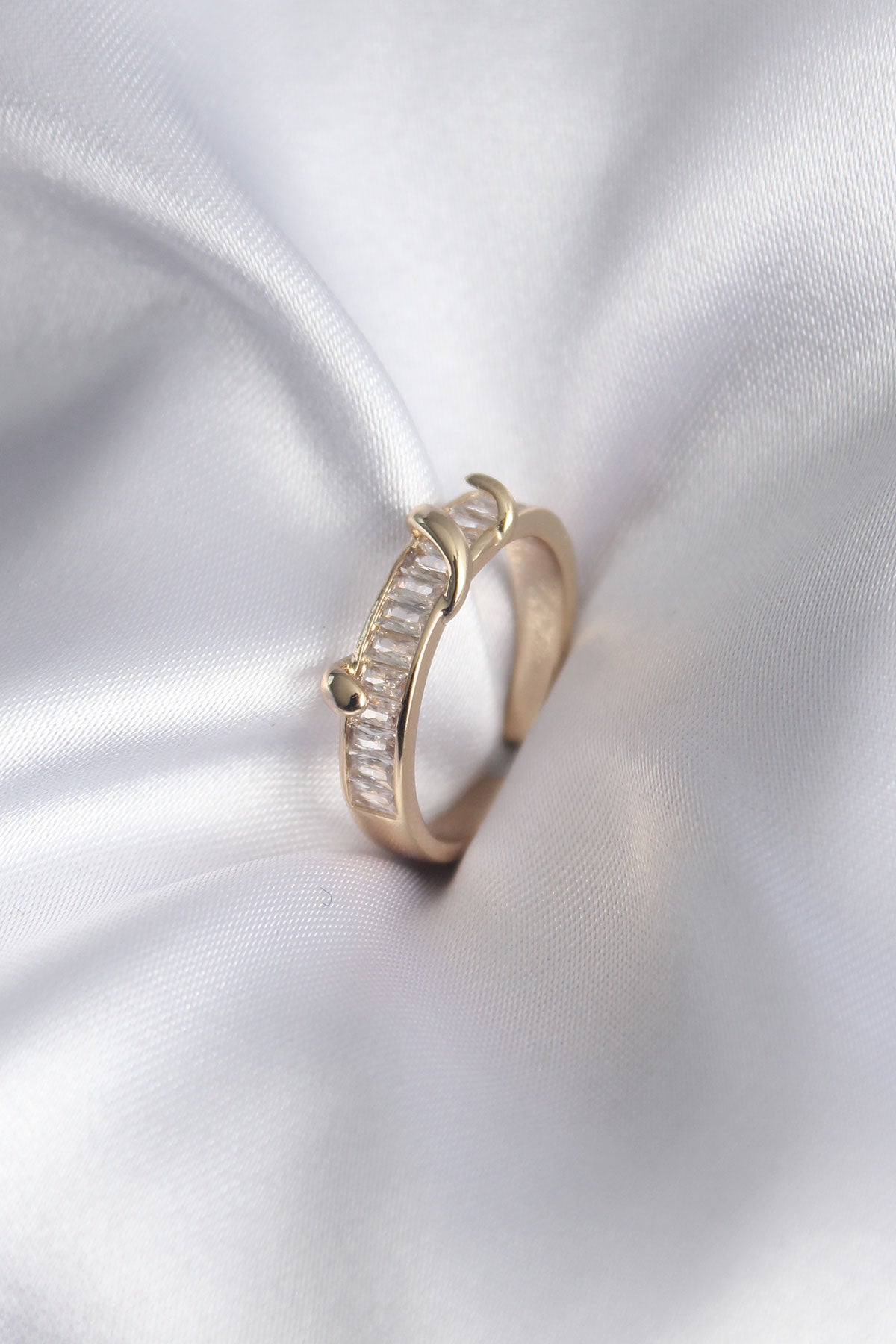 Brass Gold Color Waterway Zircon Stone Model Women's Ring