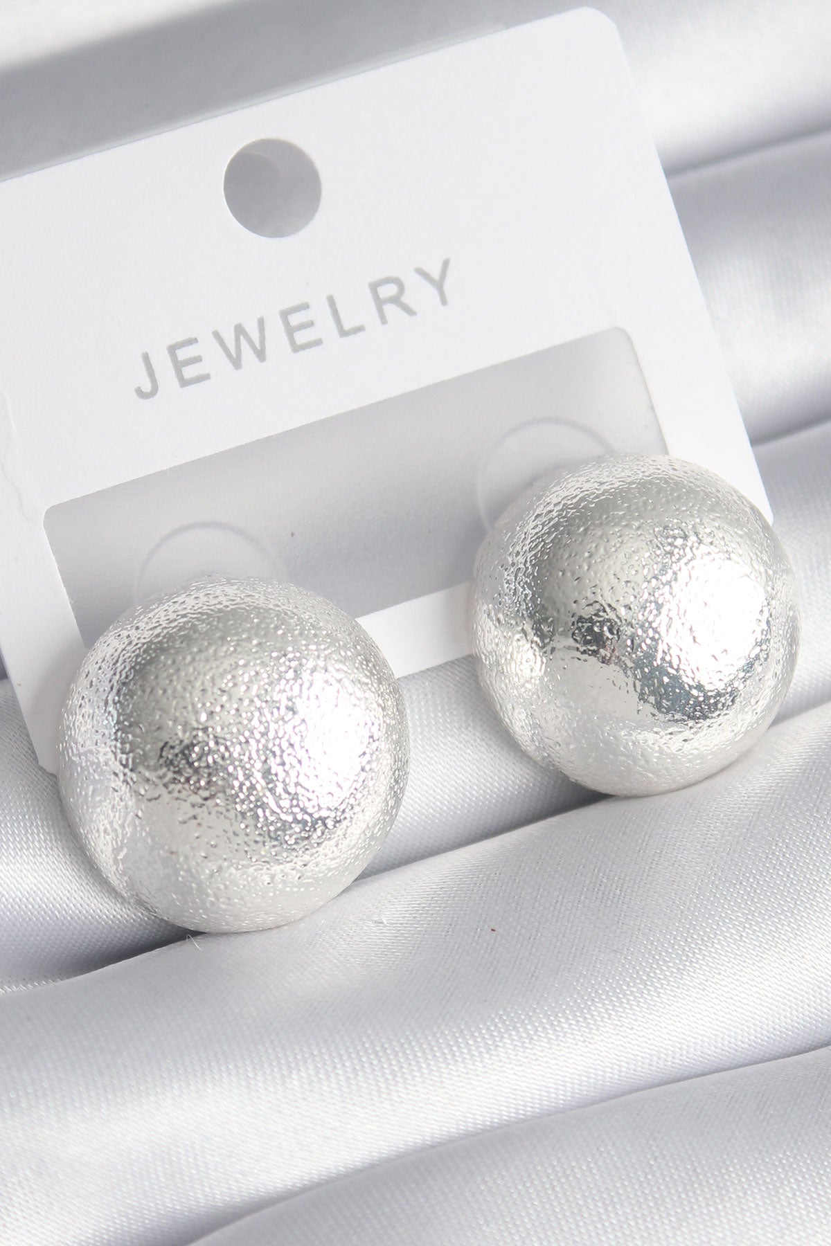 Brass Silver Color Embroidery Detail Top Model Women's Earrings
