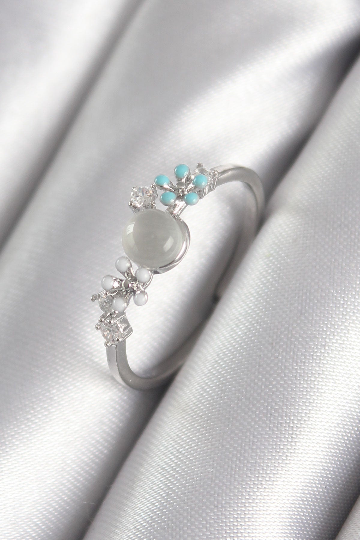 Brass Silver Color Zircon Stone Detailed White Pearl Flower Model Women's Ring