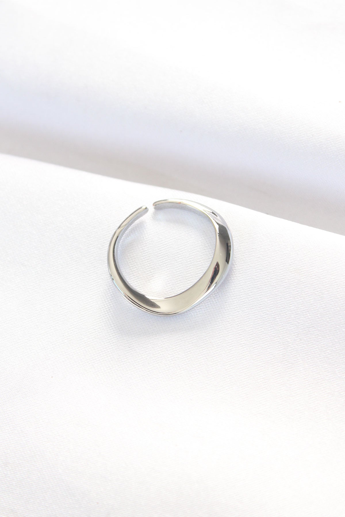 Flat Silver Color Adjustable Ring
