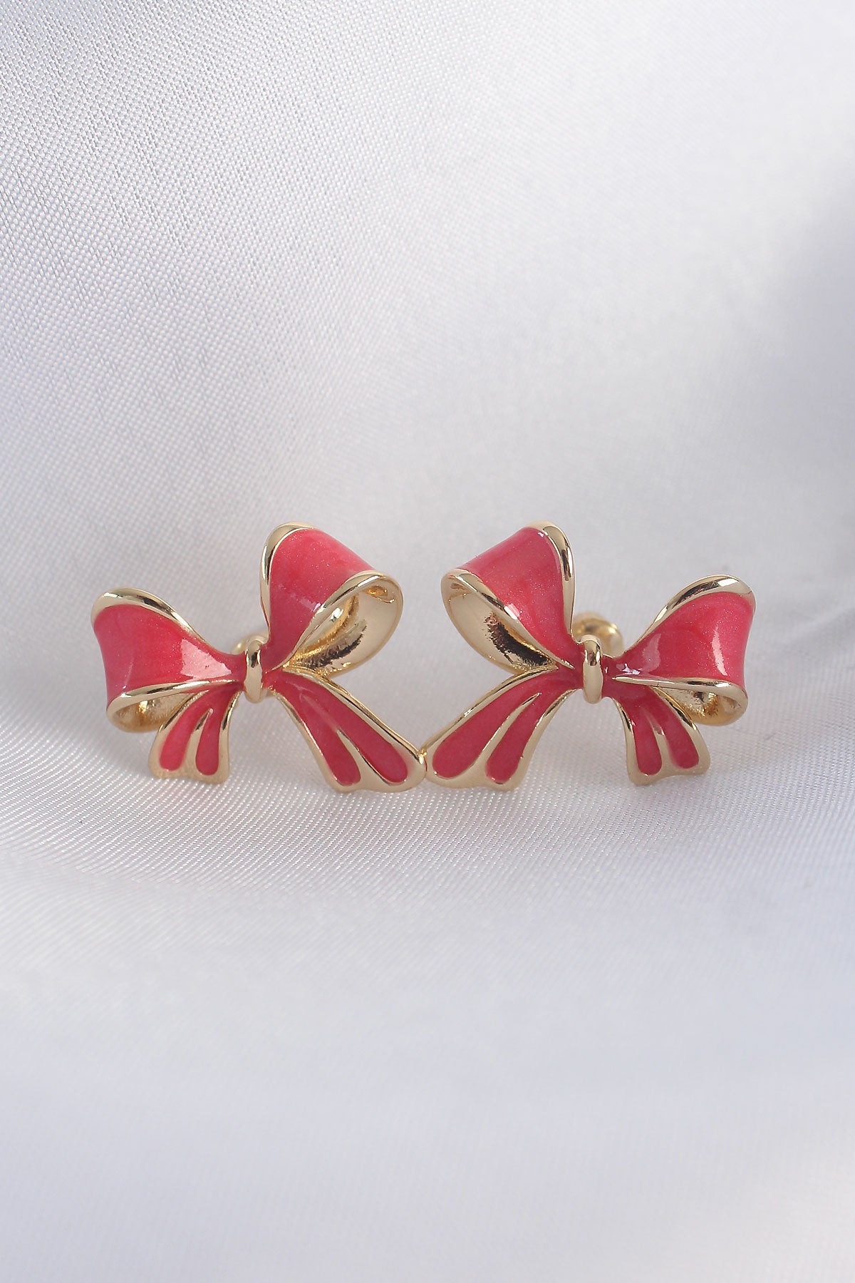 Brass Pink Color Bow Earring
