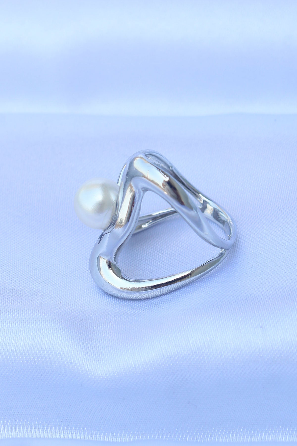 Brass Silver Color Adjustable Pearl Stone Ring