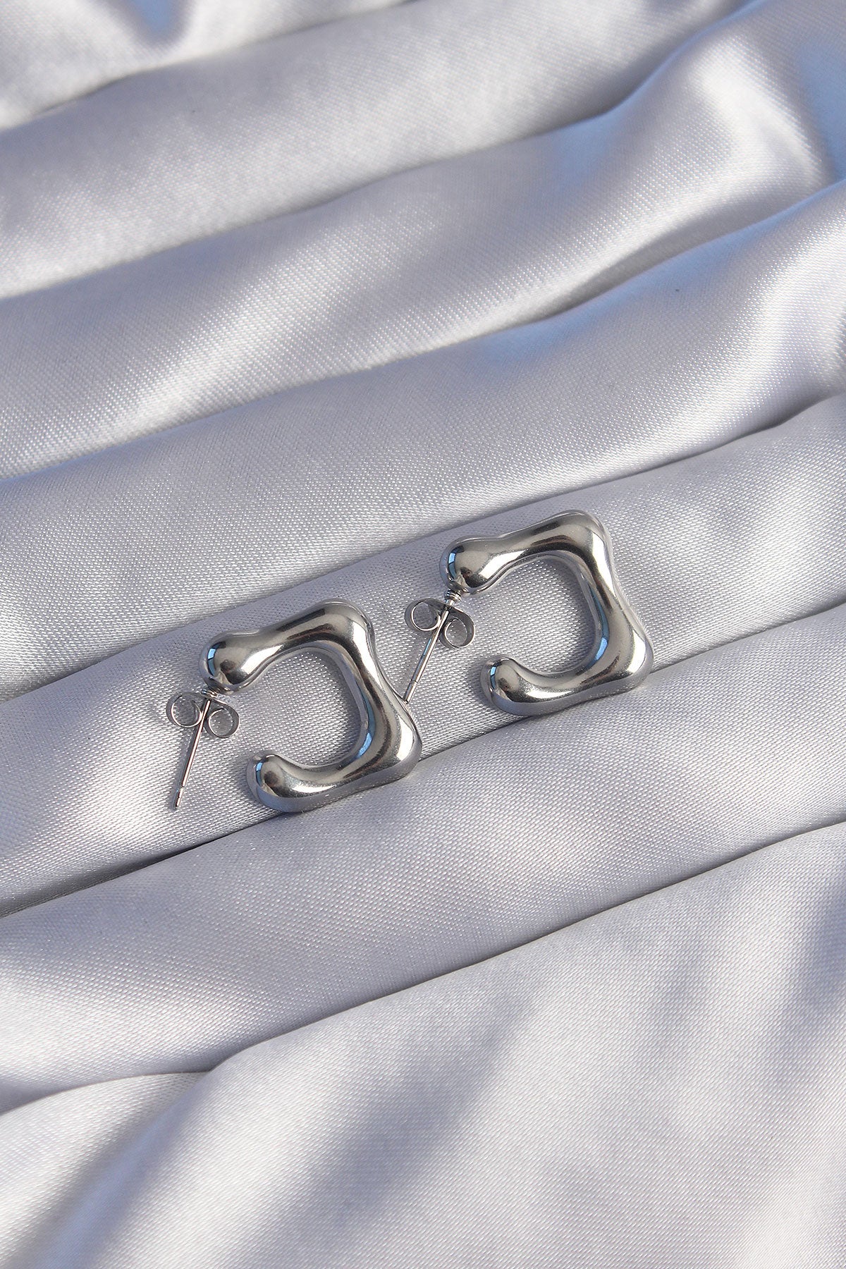 316L Steel Silver Color Minimal Bubble Earrings