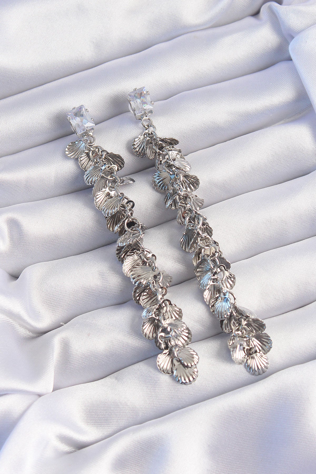 Brass Silver Color Zircon Stone Minimal Seashell Dangle Earrings