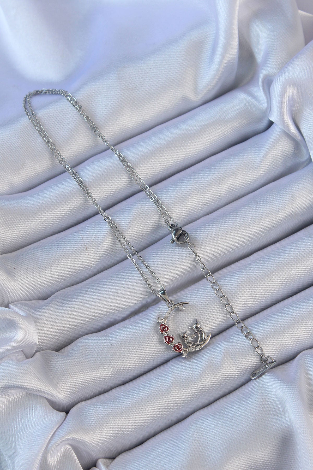 316L Steel Chain Silver Color Red Rose Detail Cat Figure Zircon Stone Moon Necklace