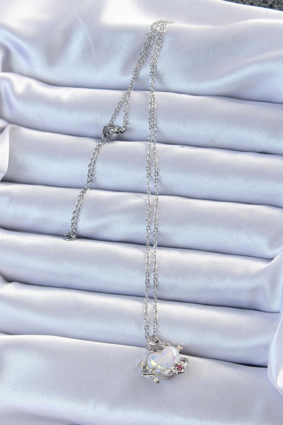 316L Steel Chain Silver Color Zircon Stone Planet-Looking Heart Necklace