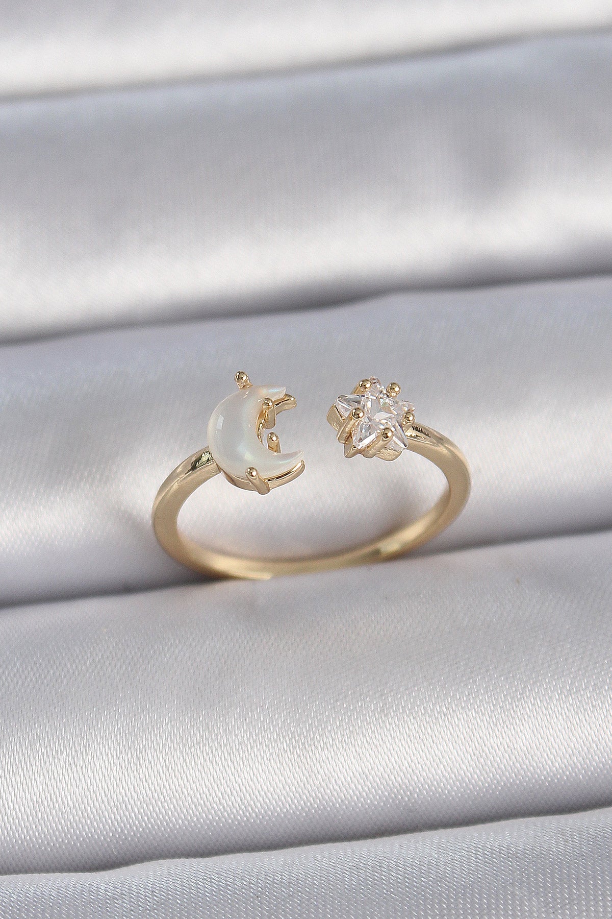Brass Gold Color Pearl Crescent Zircon Stone Star Adjustable Model Women's Ring