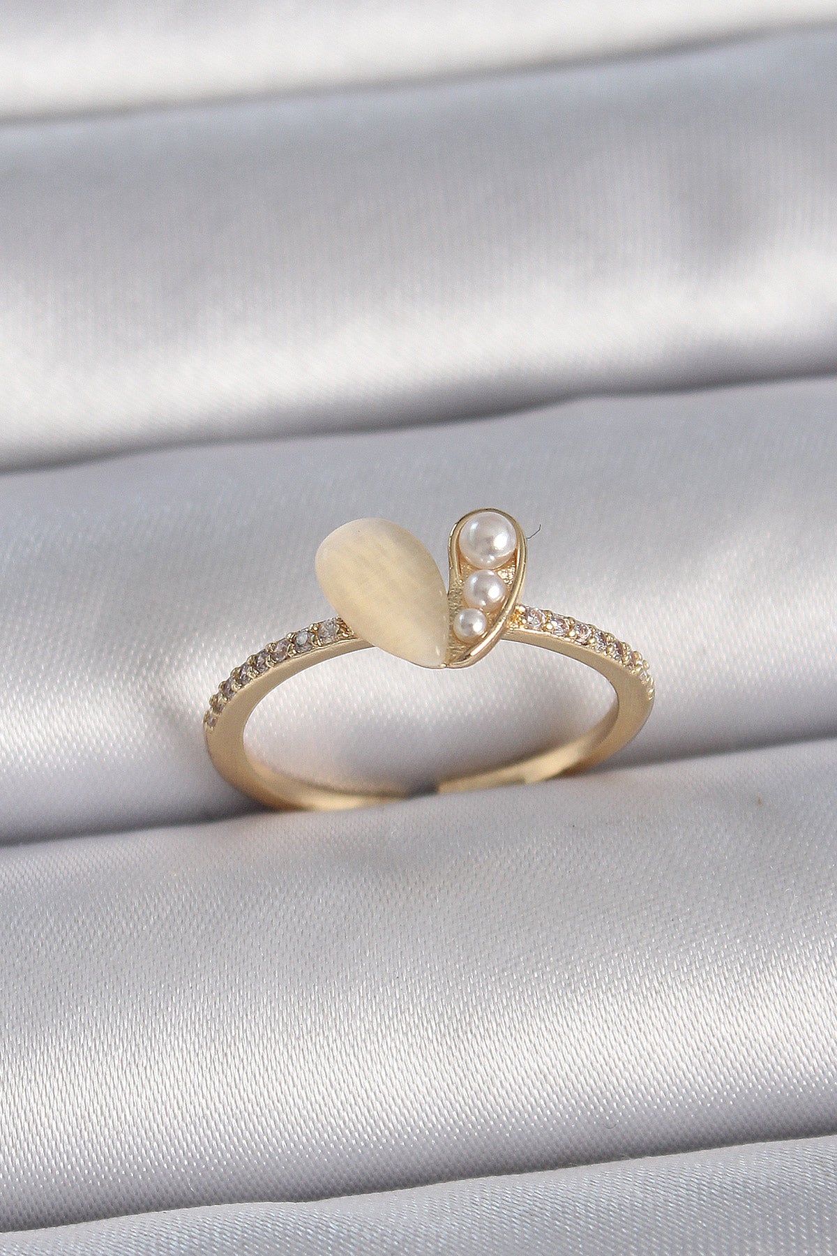 Brass Silver Color Adjustable Zircon Stone White Enamel Heart Model Women's Ring