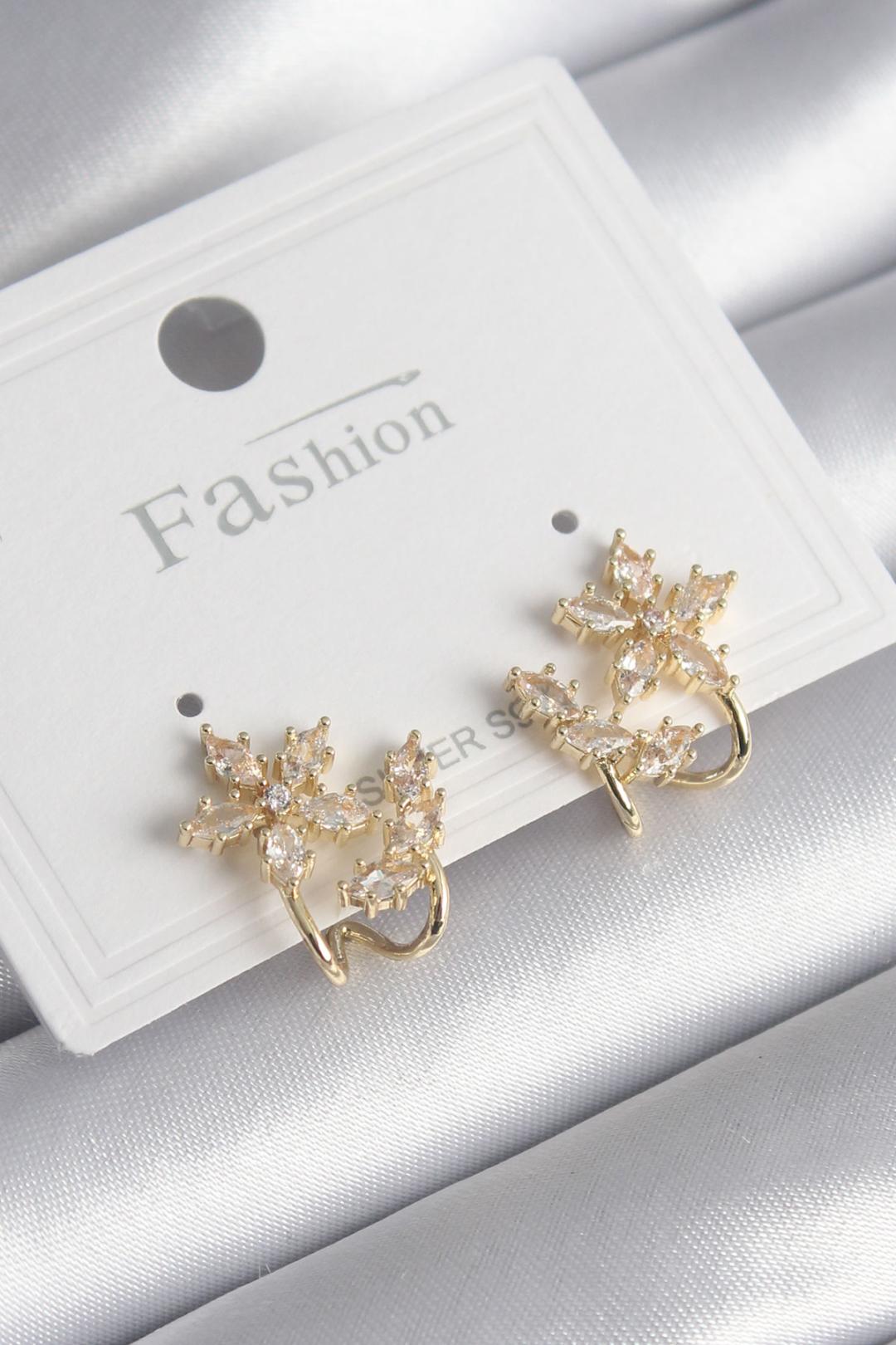 Brass Gold Color Zircon Stone Flower Model Women's Earrings