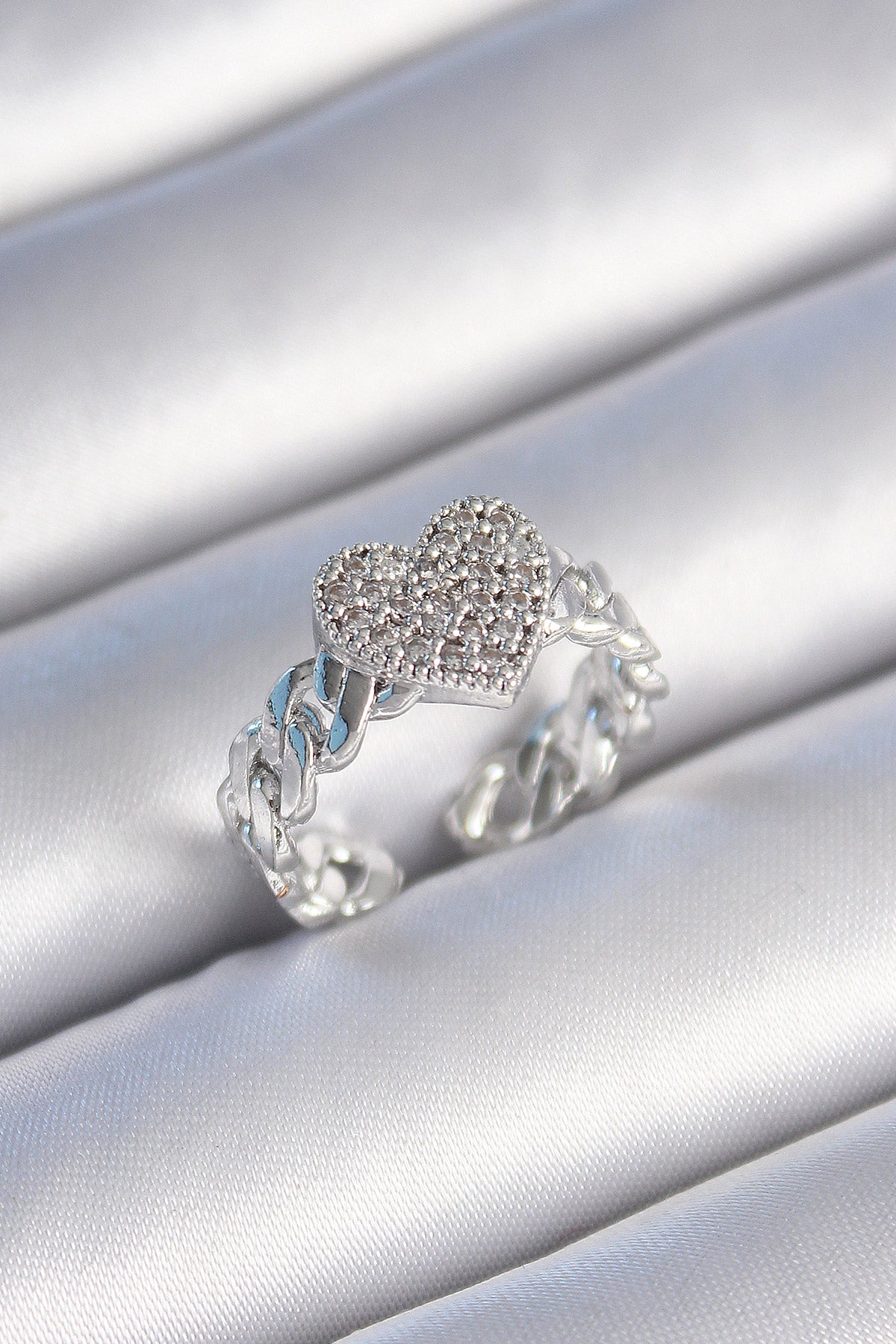 Brass Silver Color Chain Cord Zircon Stone Heart Model Women's Ring