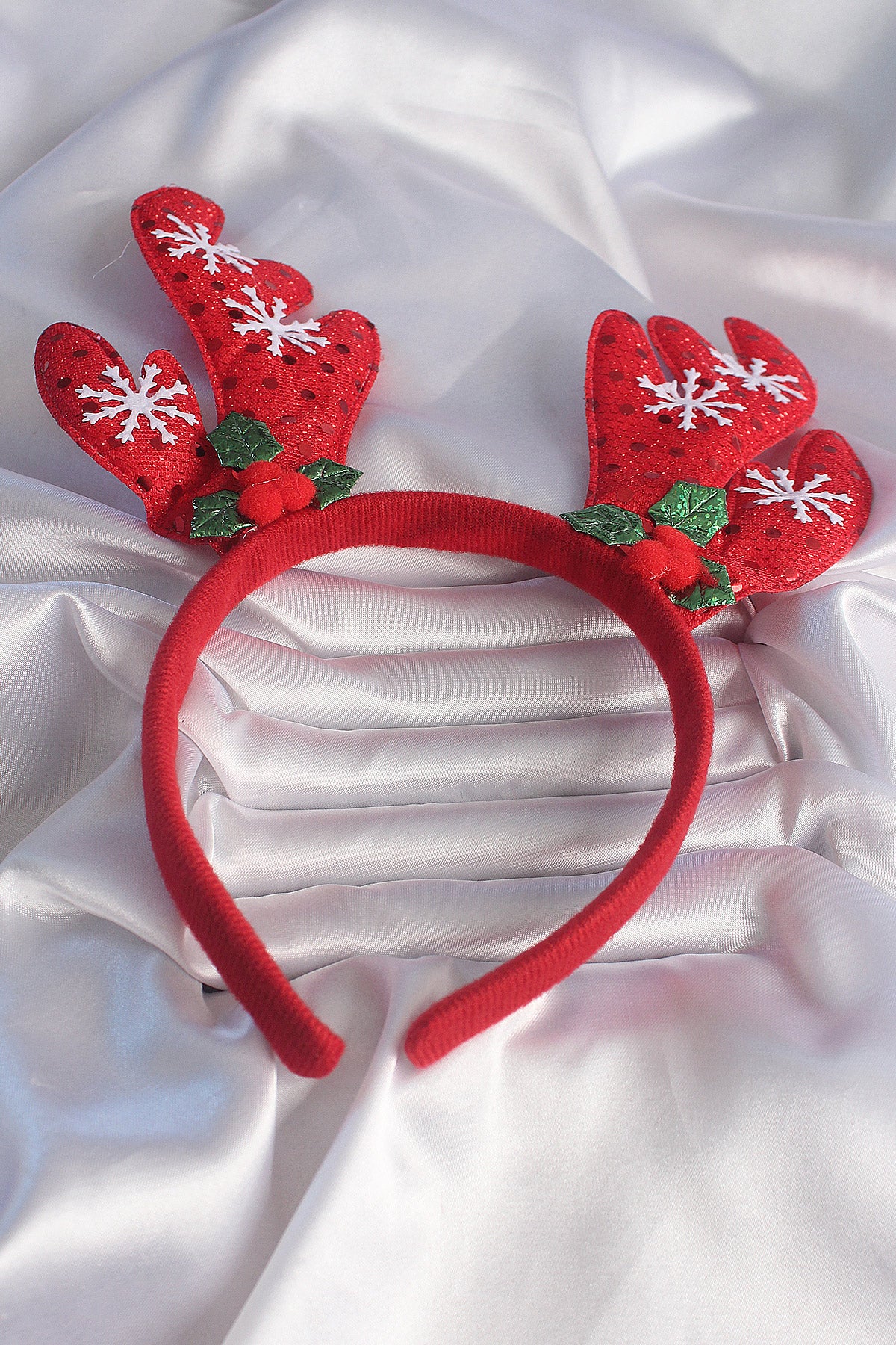 Christmas Themed Snowflake Embroidery Detail Deer Antler Figured Crown