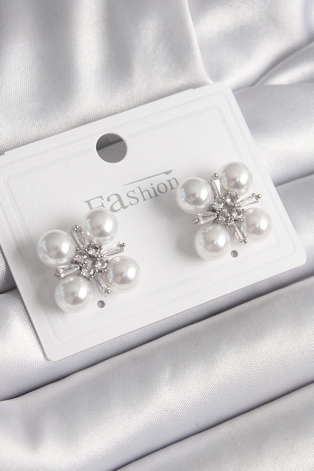 Brass Silver Color Zircon Stone Pearl Women's Earrings