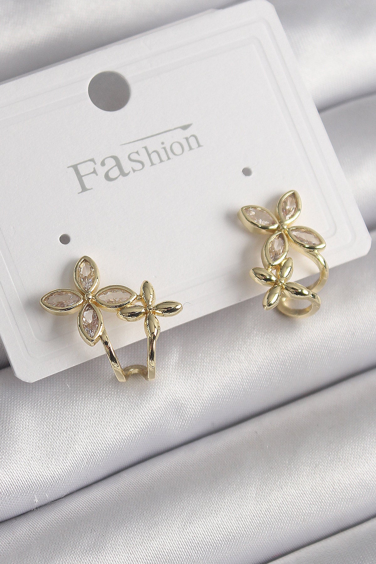 Brass Gold Color Zircon Stone 2-Piece Flower Model Women's Earrings