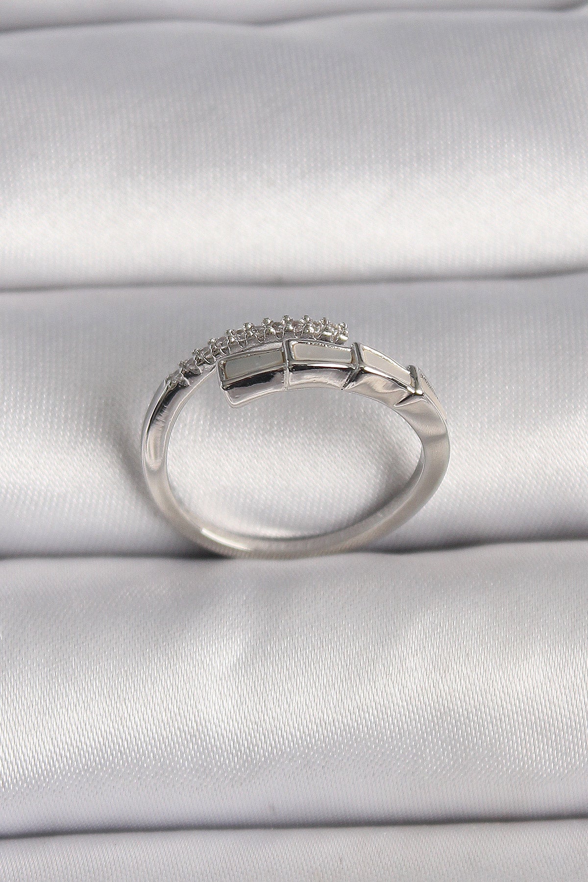 Brass Silver Color Zircon Stone Snake Model Adjustable Ring