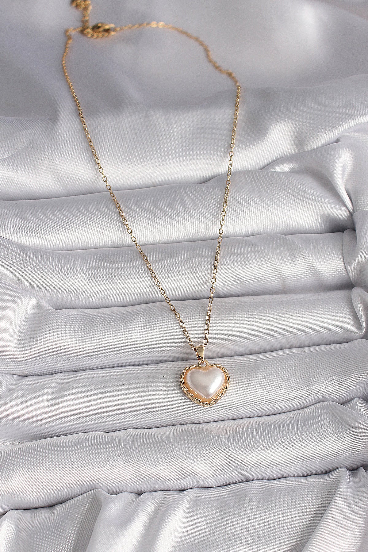 316L Steel Gold Color Chain 3D Pearl Heart Model Women's Necklace