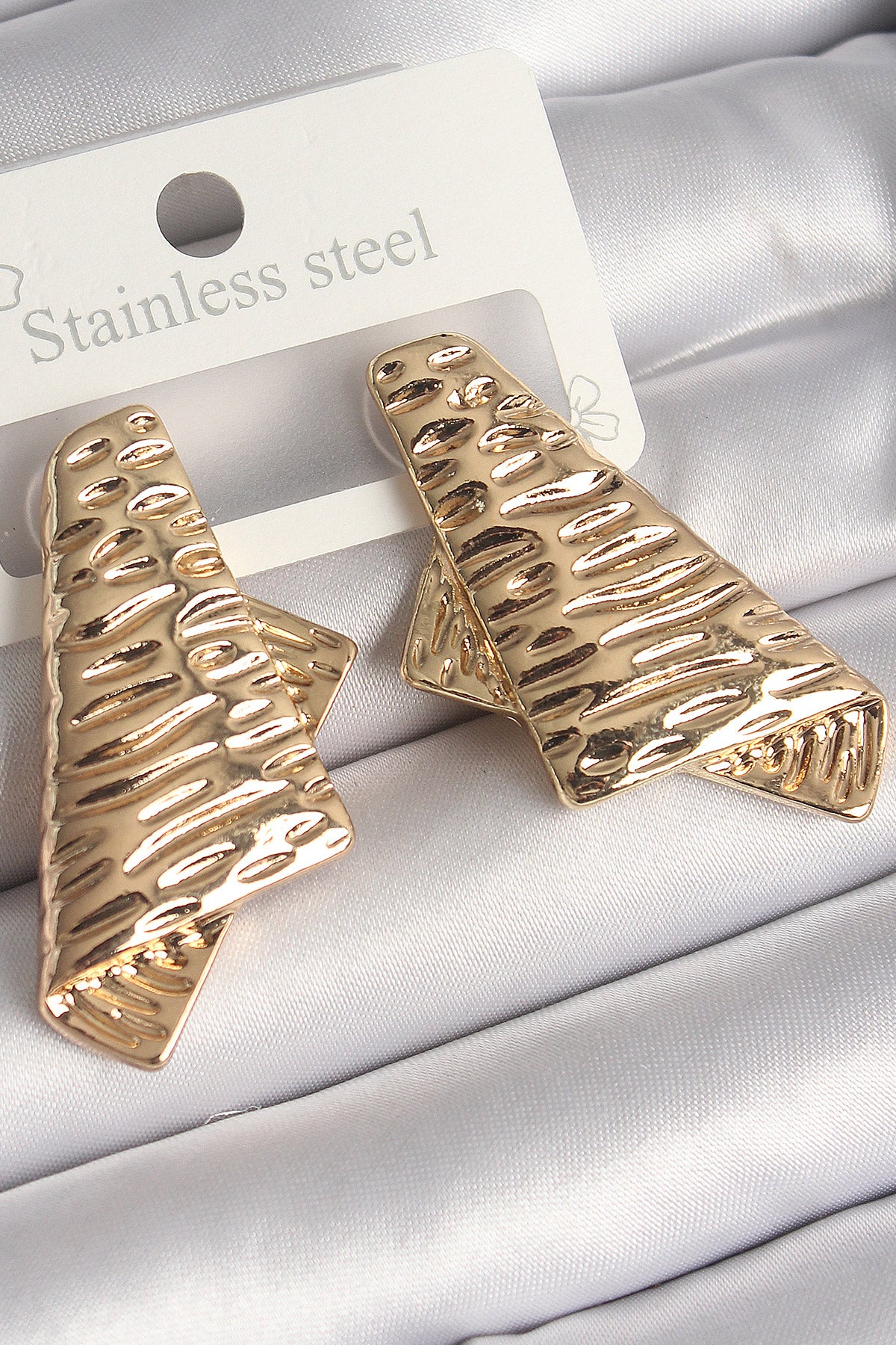 Brass Gold Color Embroidered Detailed Folded Square Plate Model Women's Earrings