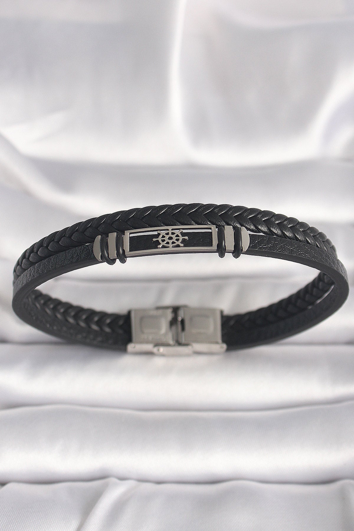 316L Çelik Gümüş Renk Gemi Dümeni Figür Siyah Burgu Deri Kordon Model Erkek Bileklik