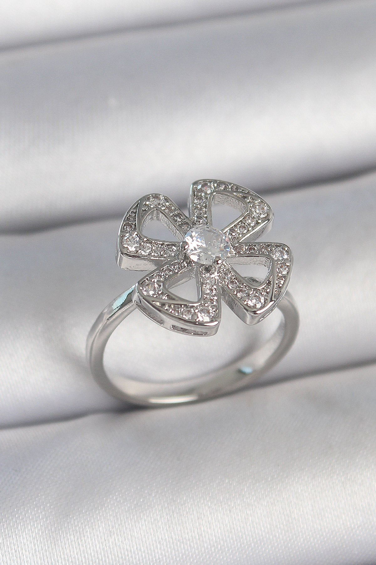 Brass Silver Color Zircon Stone Clover Model Adjustable Women's Ring
