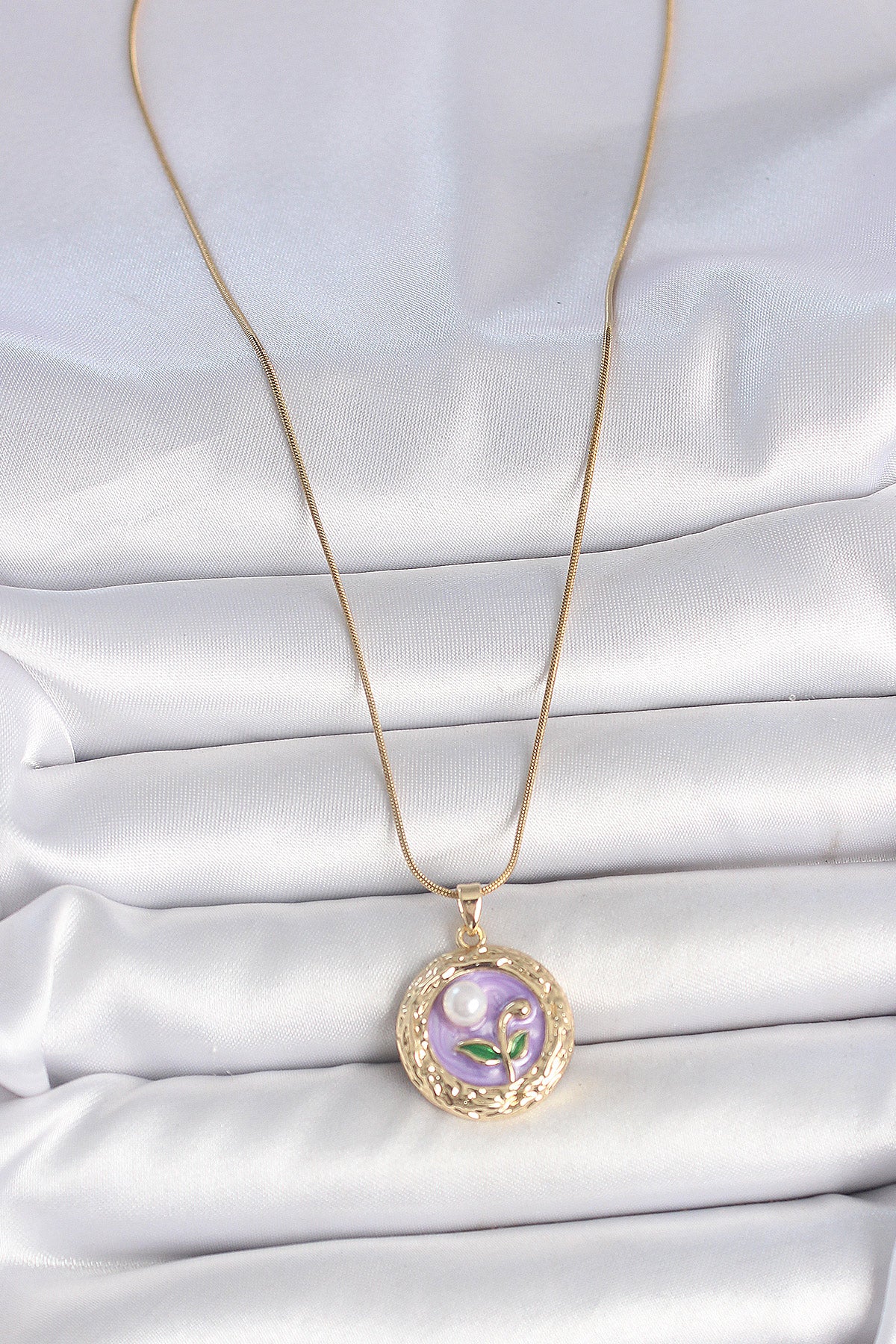 316L Stainless Steel Gold-Tone Purple Flower Artistic Portrait Women's Necklace with Pearl Detail