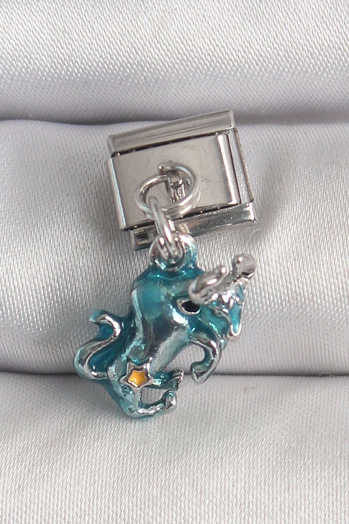 316L Steel Silver Color Dangle Blue Bull Model Nomination Charm