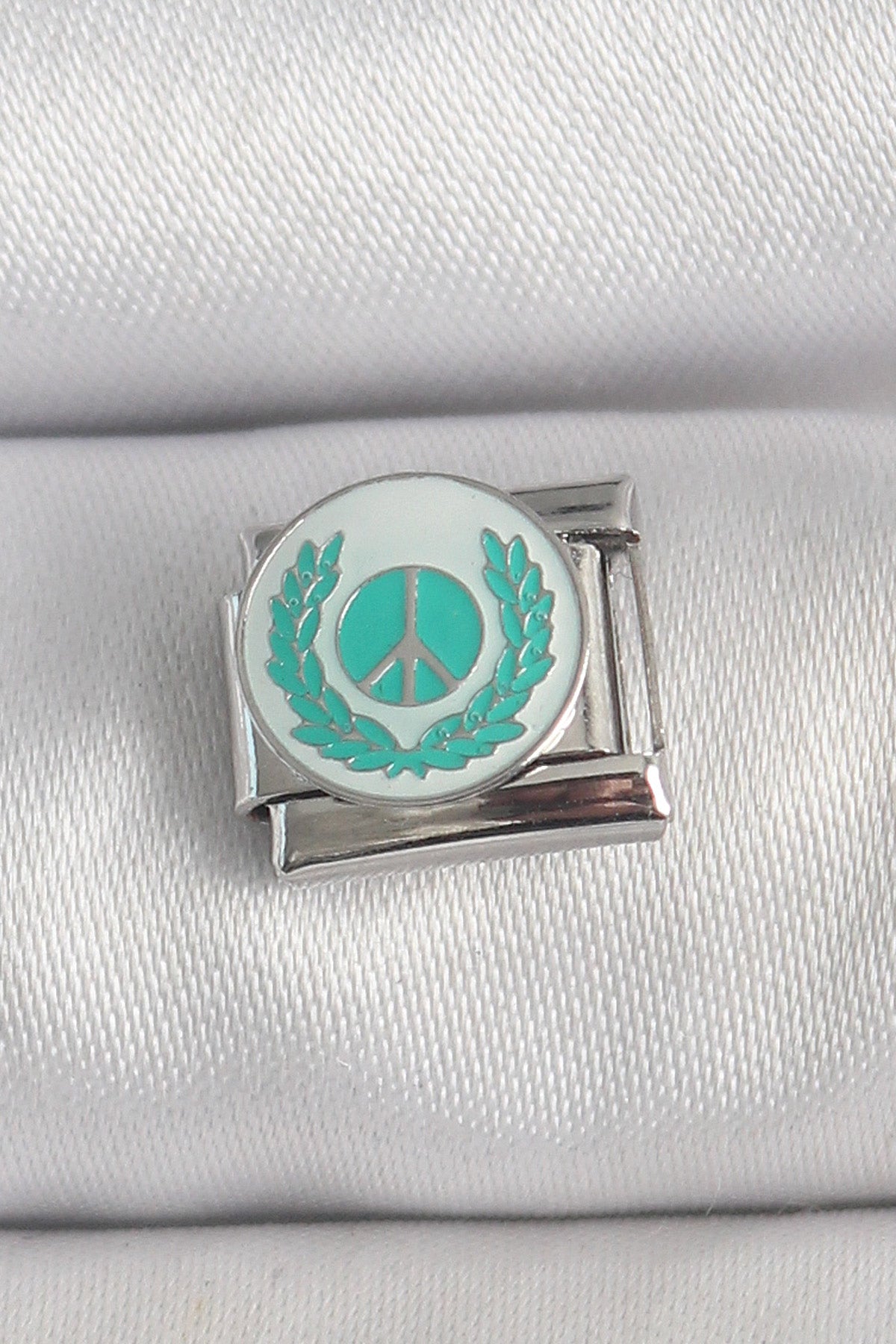 316L Steel Silver Color White Blue Peace Sign Engraved Nomination Charm