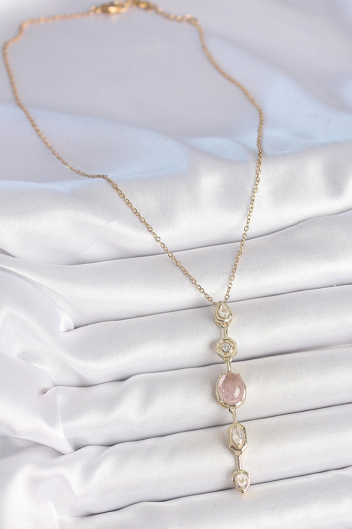 316L Stainless Steel Gold-Tone Pink Y-Shaped Women's Necklace with Zircon Detail