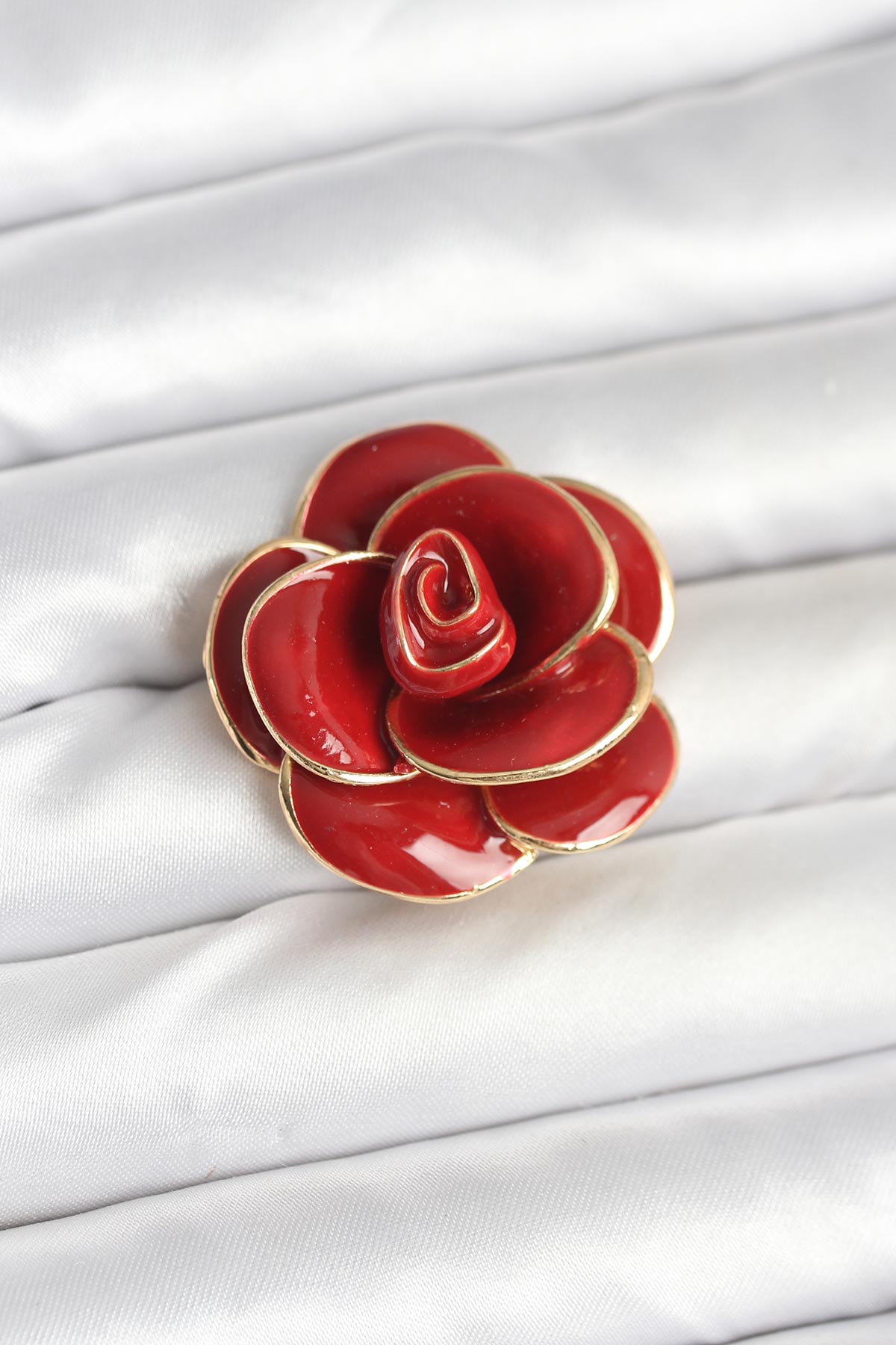 Red Rose Brooch Pin