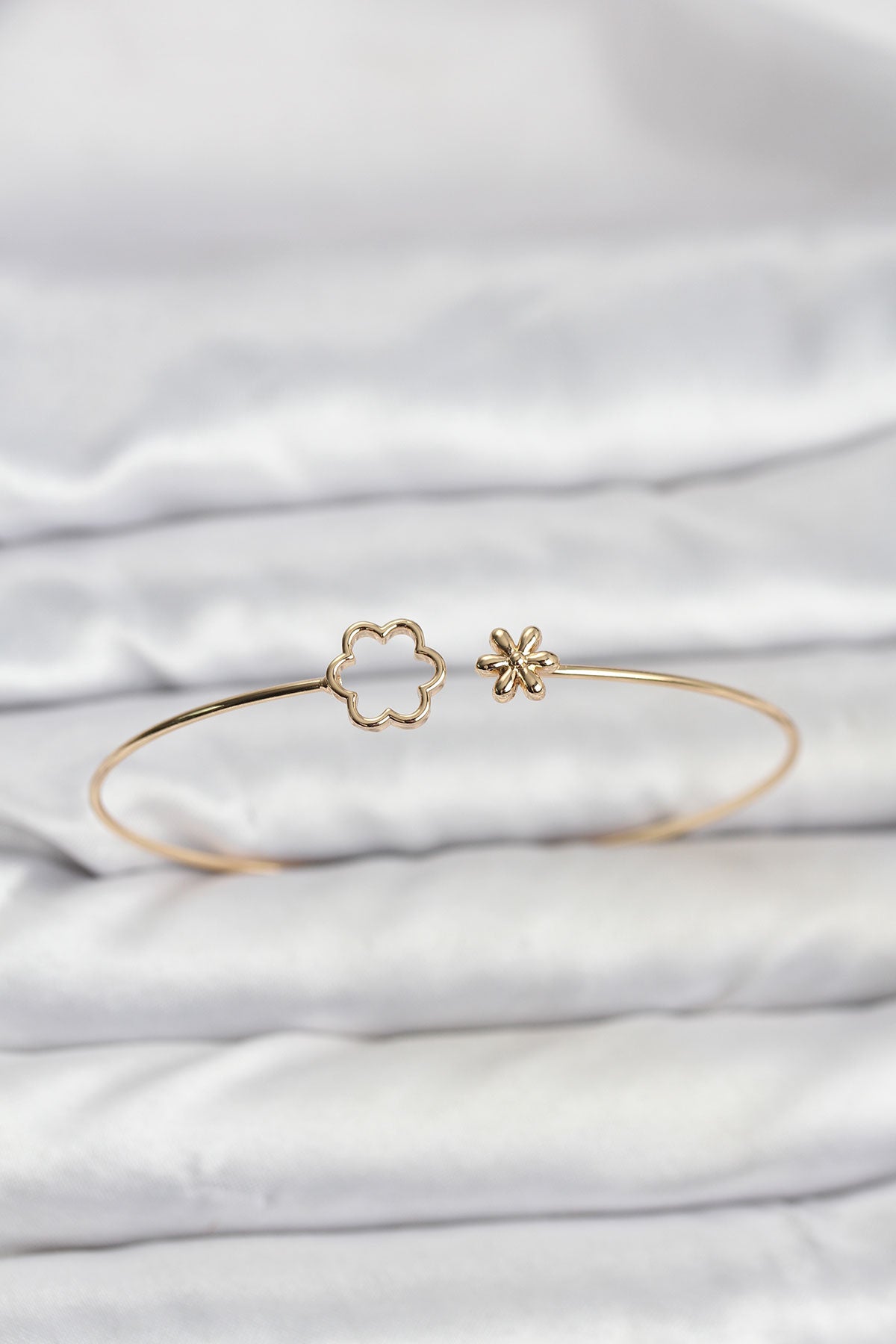 Lotus Model Gold Renk Bileklik