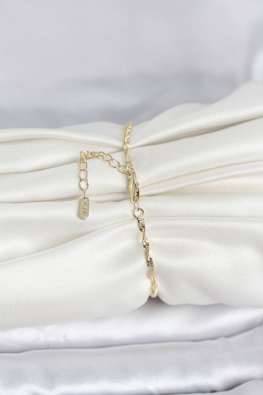 Gold-Tone Flat Hammered Twisted Twisted Women's Bracelet