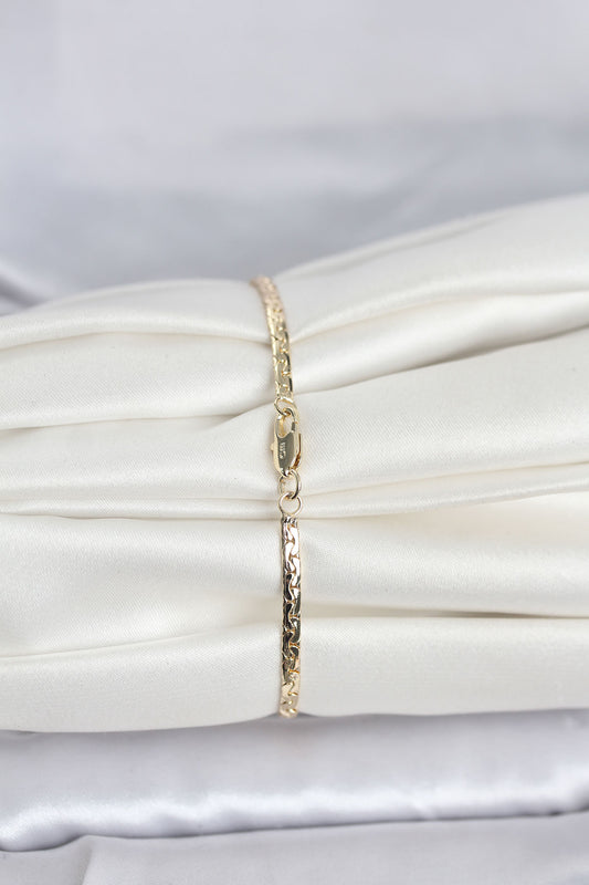 Gold-Tone Flat Hammered Chain Women's Bracelet