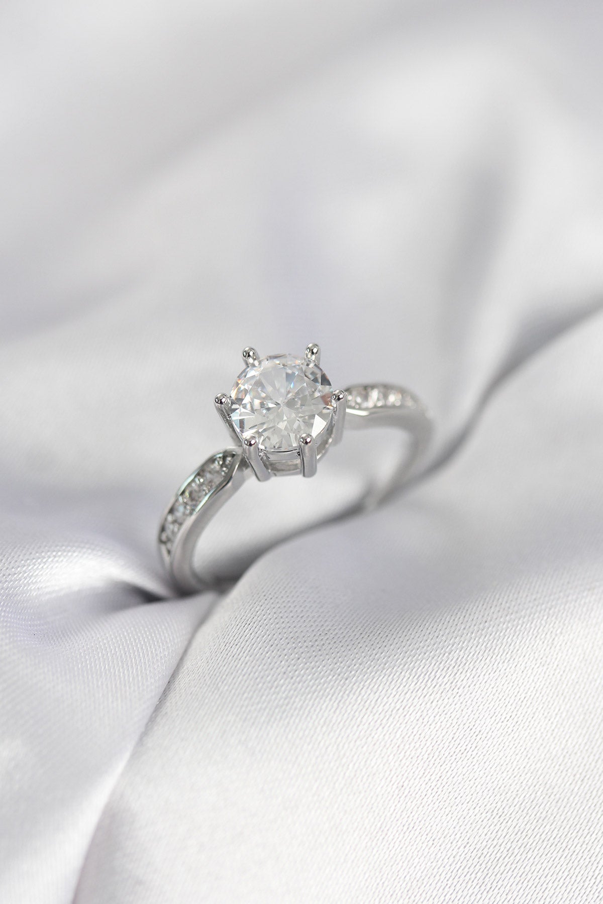 Silver-Tone Solitaire Women's Ring with Zircon Detail