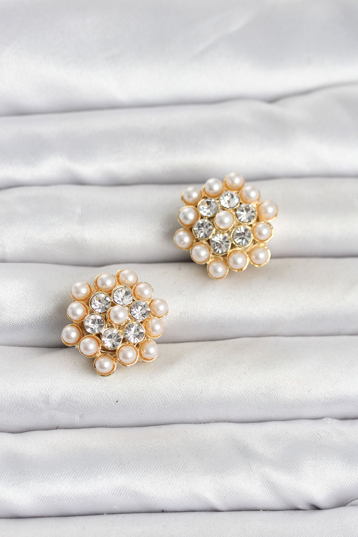Pearl and Zircon Accent Brooch Pin