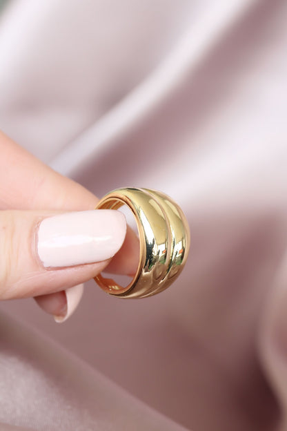Metal Gold Color Adjustable Women's Ring