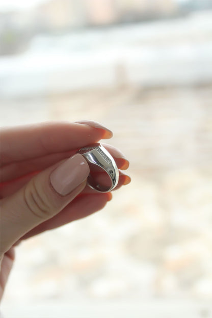 Rhodium Plated Women's Ring with Punta Zircon Stone