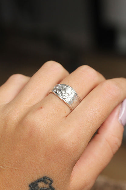 Authentic Flower Design Adjustable Women's Ring