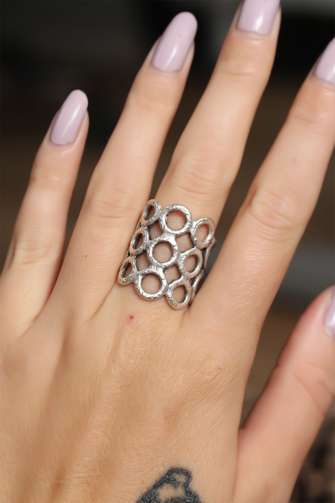 Authentic Design Adjustable Women's Ring