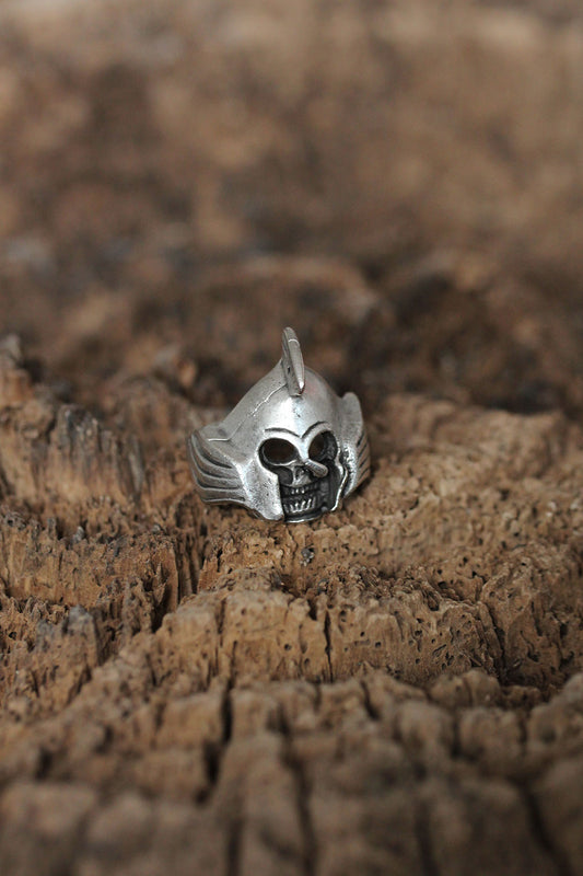 Adjustable Helmeted Skull Design Men's Ring