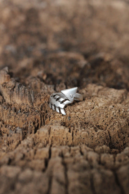 Adjustable Arrow Design Men's Ring