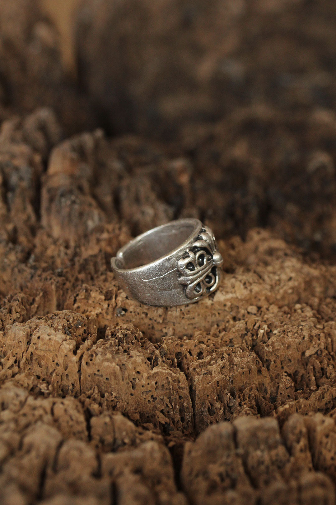 Motif Adjustable Men's Ring