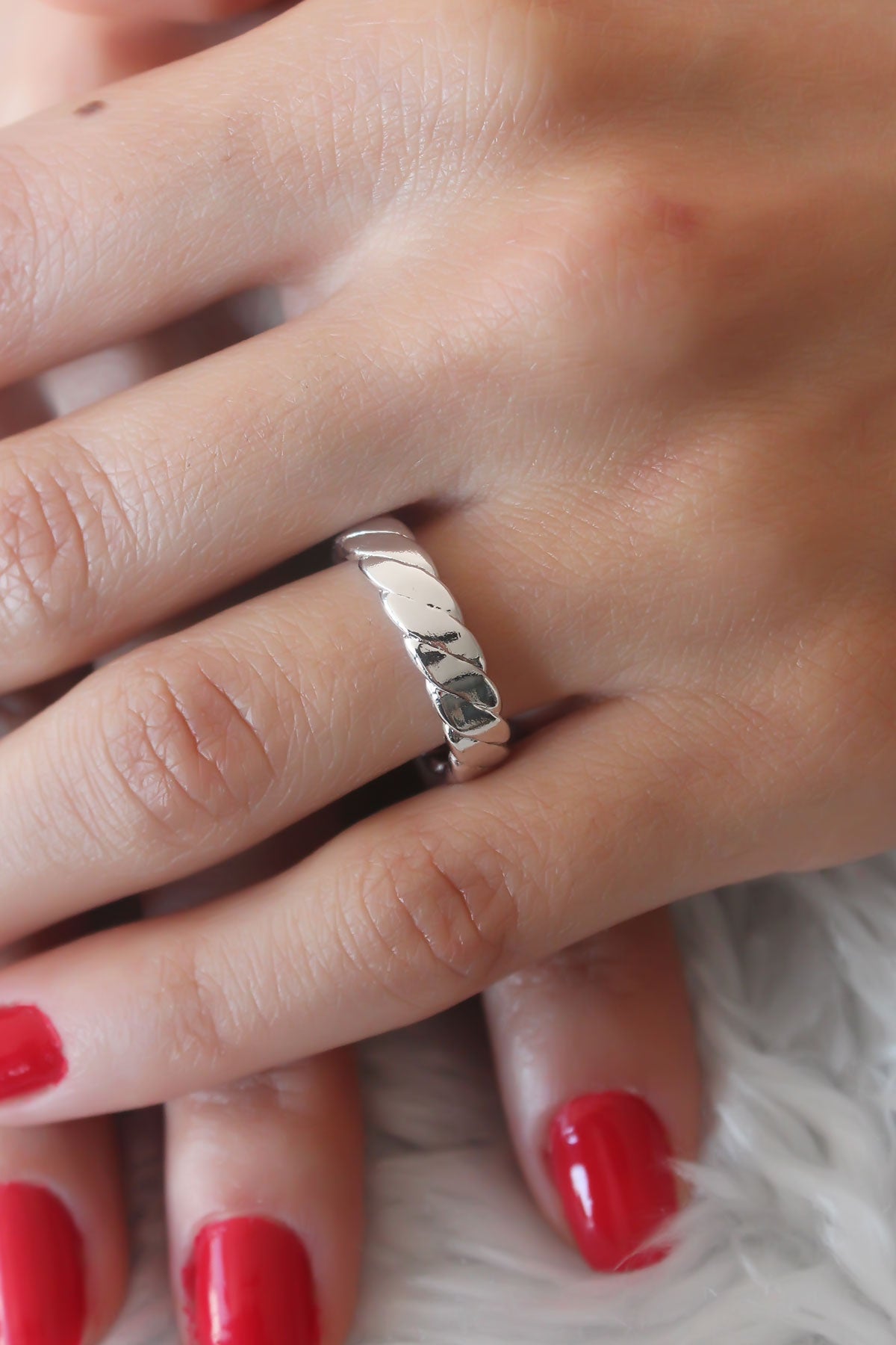 Silver Color Spiral Model Women's Ring