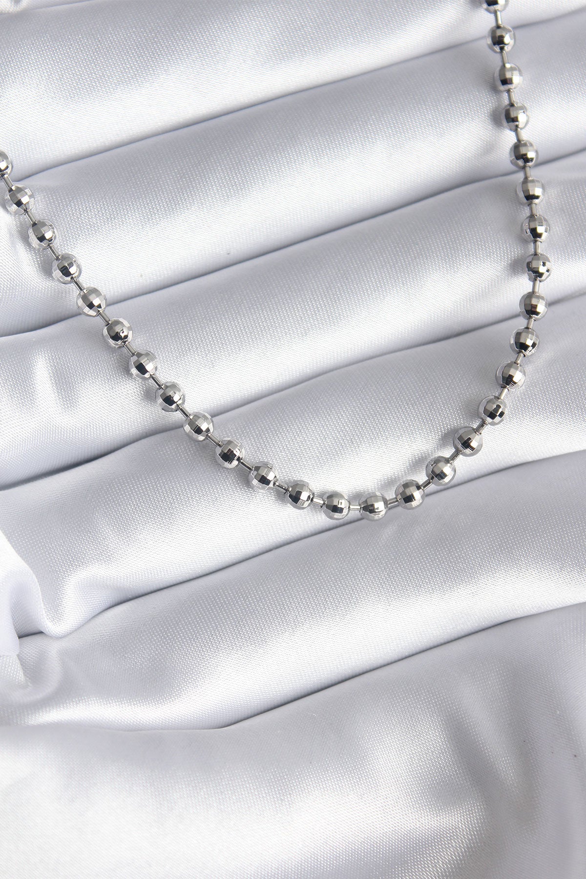 Brass Silver Color Ball Detail Women's Necklace