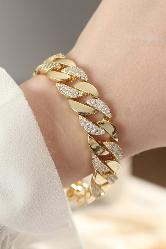 Vip Series Brass Zircon Stone Gold Color Gurmet Bracelet