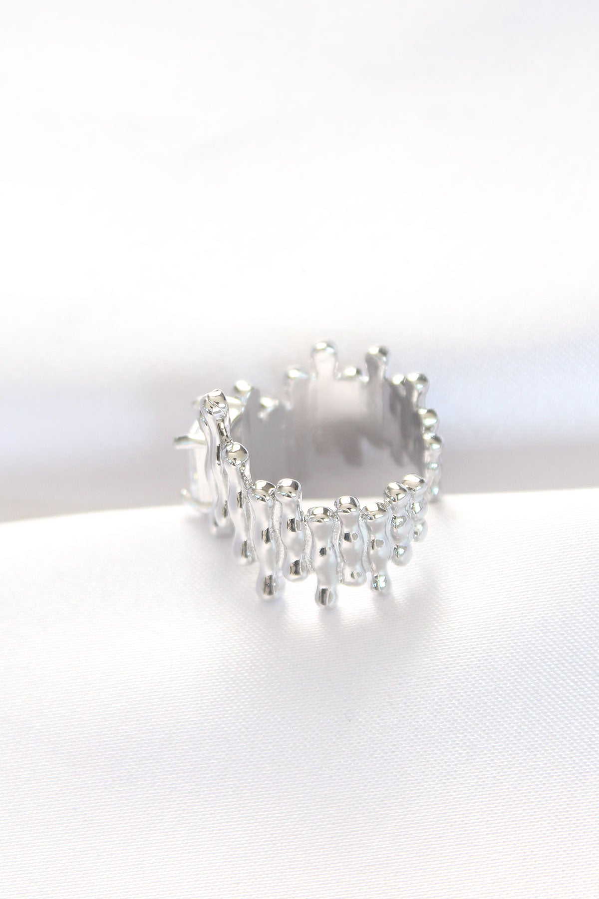 Silver Color Serrated Thick Baguette Stone Design Adjustable Ring