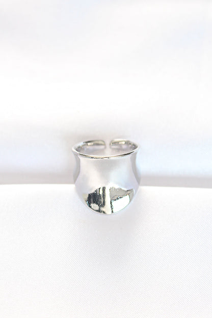 Silver Color Adjustable Curved Mirror Ring
