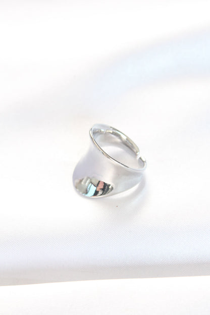 Silver Color Adjustable Curved Mirror Ring