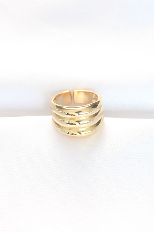 Gold Color Adjustable Striped Bombe Ring