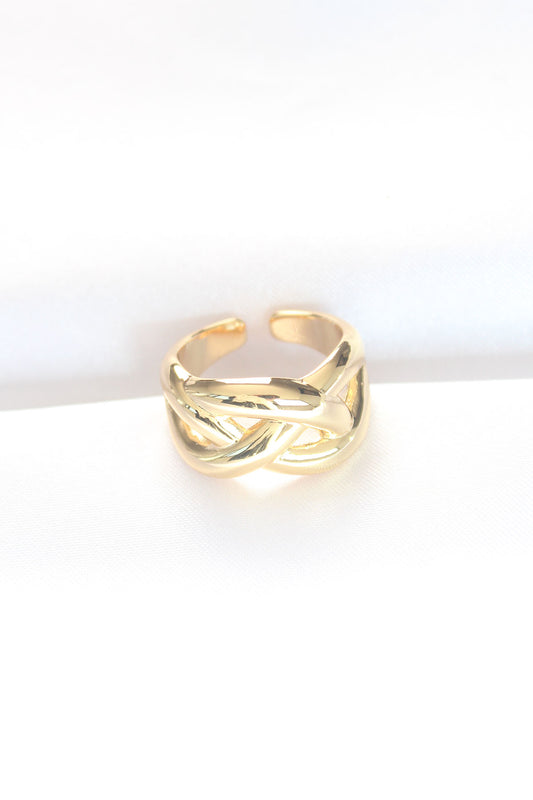 Knot Model Gold Color Adjustable Ring