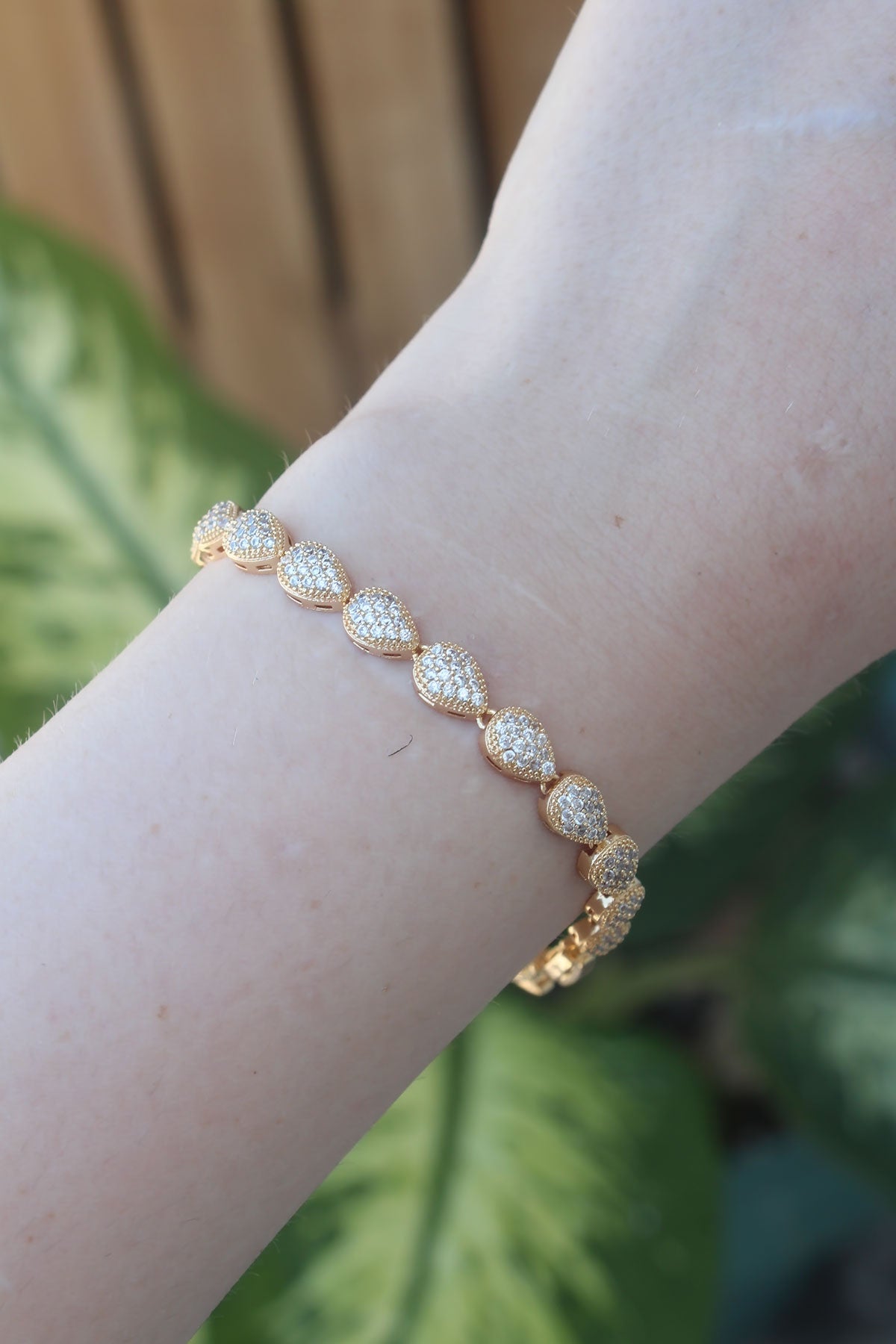 VIP Series Brass Zircon Stone Gold Color Drop Model Bracelet