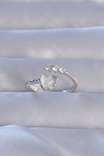 Brass Silver Color Zircon Stone Mother-of-Pearl Heart Model Adjustable Ring