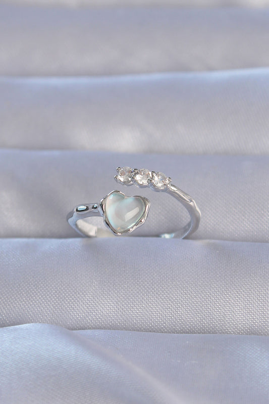 Brass Silver Color Zircon Stone Mother-of-Pearl Heart Model Adjustable Ring